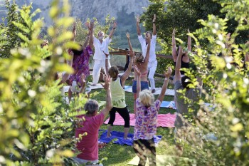 Calendario Olistico 2019: Yoga Session con Mº Margarita Lavrovskaya