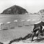 Foto di Alen Delon sulla spiaggia dei maronti Ischia 1960