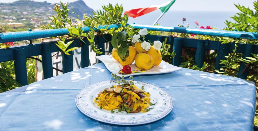 Tagliatelle funghi porcini e zafferano Tagliatelle