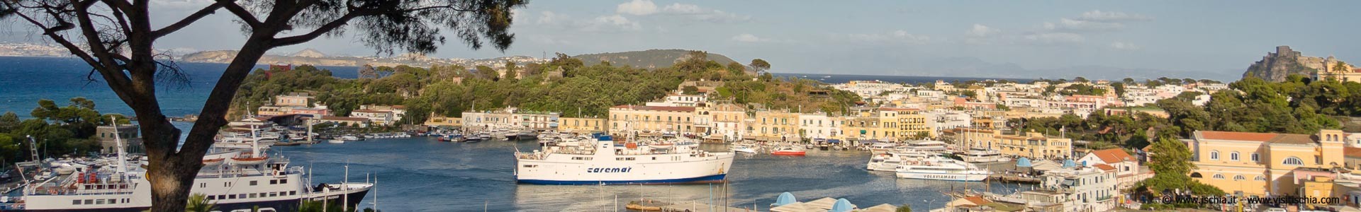 Come raggiunger IschiaTutto quello che devi sapere per raggiungere Ischia in auto, in treno, in aliscafo, in aereo ed in barca.